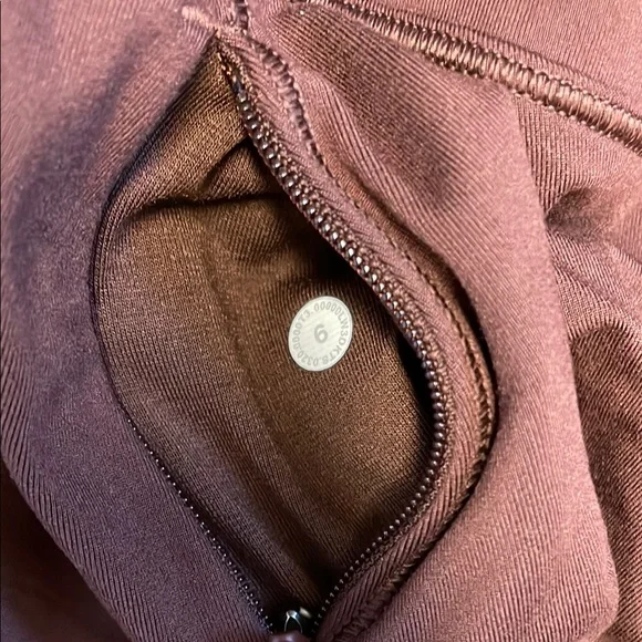 Lululemon Always Alert 1/2 Zip - Picture 9 of 11